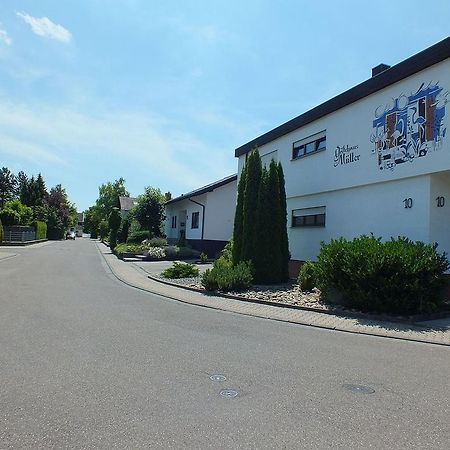 Gaestehaus Mueller Bad Schonborn Exteriör bild